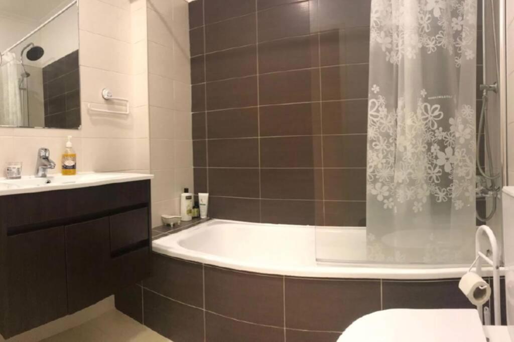 Apartamento Perto Do Centro De Lisboa Com Elevador Apartment Exterior photo